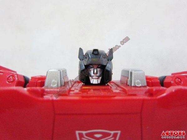 More Transformers Masterpiece MP 12 Lambor  Sideswipe In Hand Images  (2 of 24)